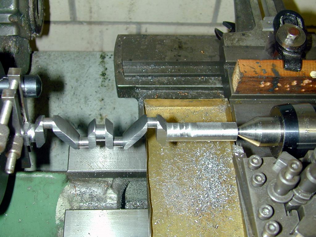 8. How-to-Machine-Multy-throw-Crankshafts-Tips-from-MAXNOVO-MACHINE